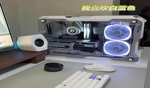 辅助控制苹果手机吃鸡（电脑反向控制苹果手机吃鸡）