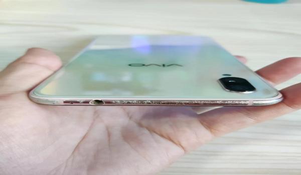 和平精英免费开挂手机版vivo(和平精英免费外挂脚本)